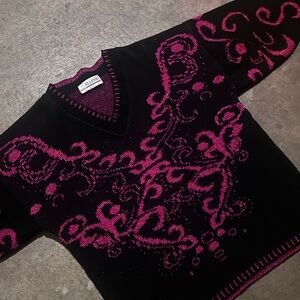 Elle Black and Pink V-Neck Sweater